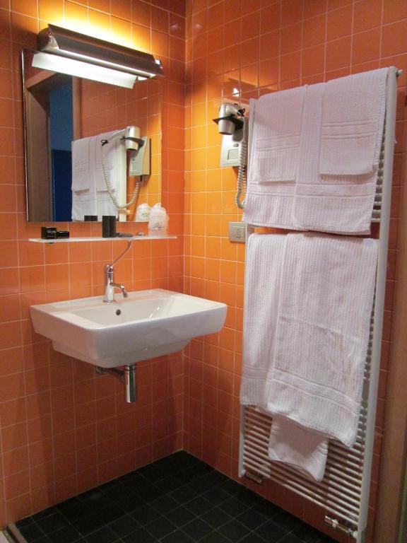 Hotel Valeria Вилла-Опичина Номер фото