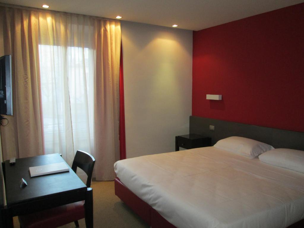 Hotel Valeria Вилла-Опичина Экстерьер фото