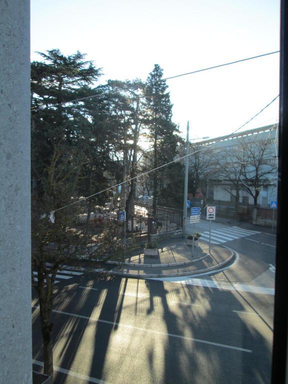 Hotel Valeria Вилла-Опичина Экстерьер фото